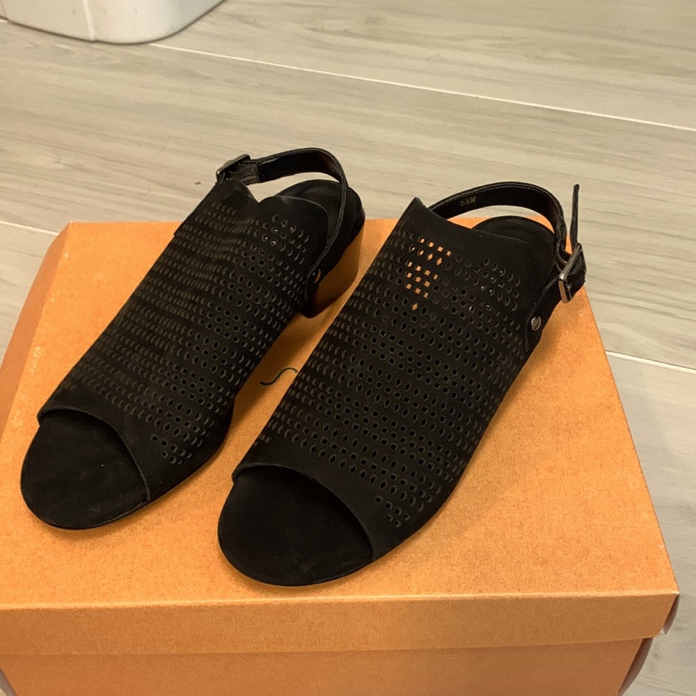 Vaneli womens shoes, size 6.5